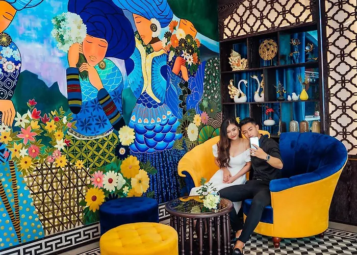 Hotel Paris Boutique Hạ Long