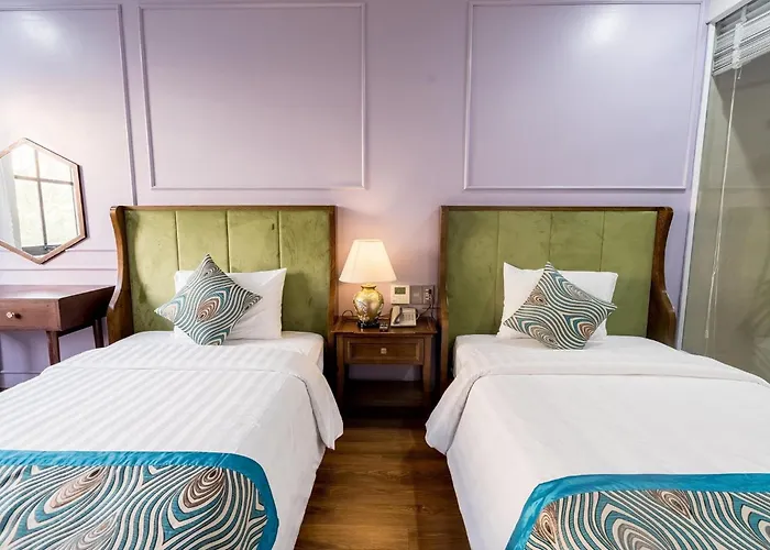 Hotel Paris Boutique Hạ Long