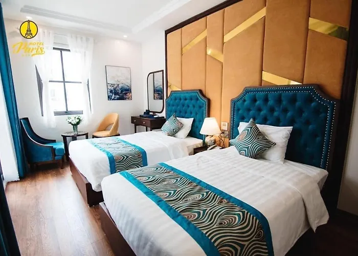 Paris Boutique Hạ Long