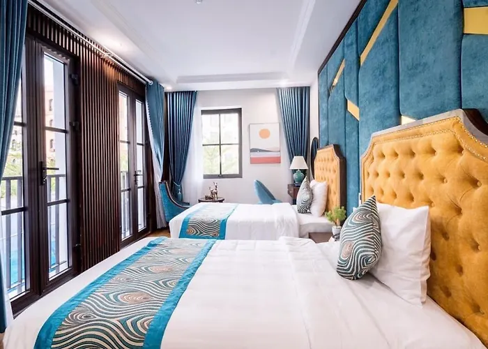 Paris Boutique Hạ Long